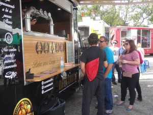 arena food truck chopp